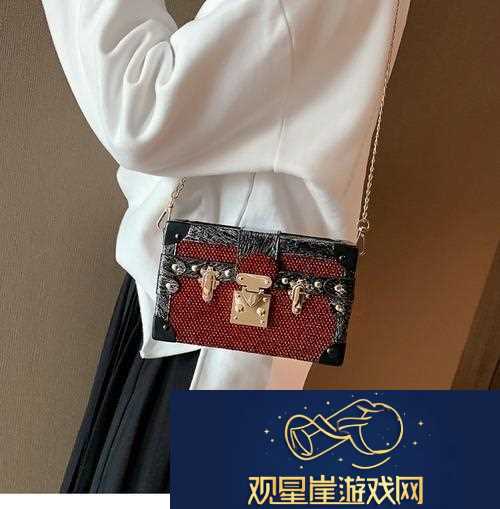 续父开了续女包-网友评价|这样的亲情更显温馨与责任