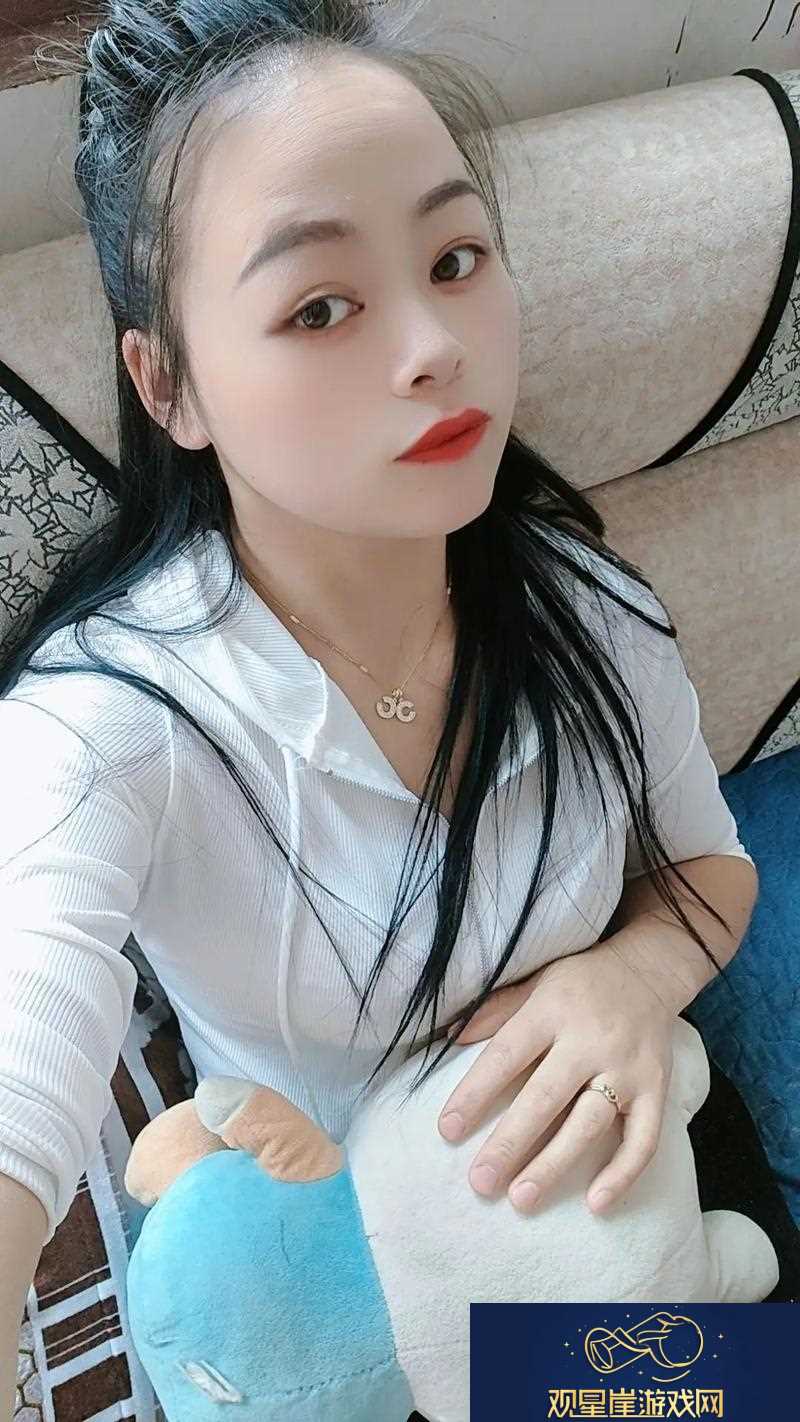 小婷好大用力深一|青春的迷惑与成长